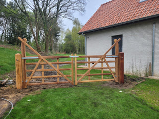 English Gate with arch - Hardwood Iroko - Double arrangement 2