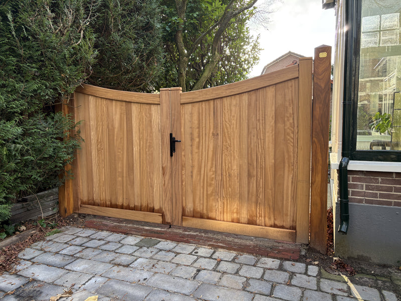 Countess Gate - hardwood