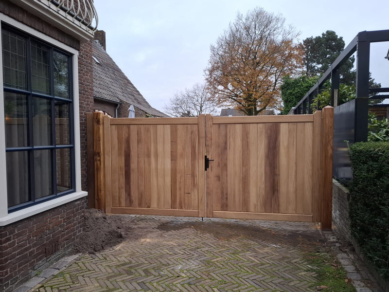 Bach Gate - Hartholz Iroko